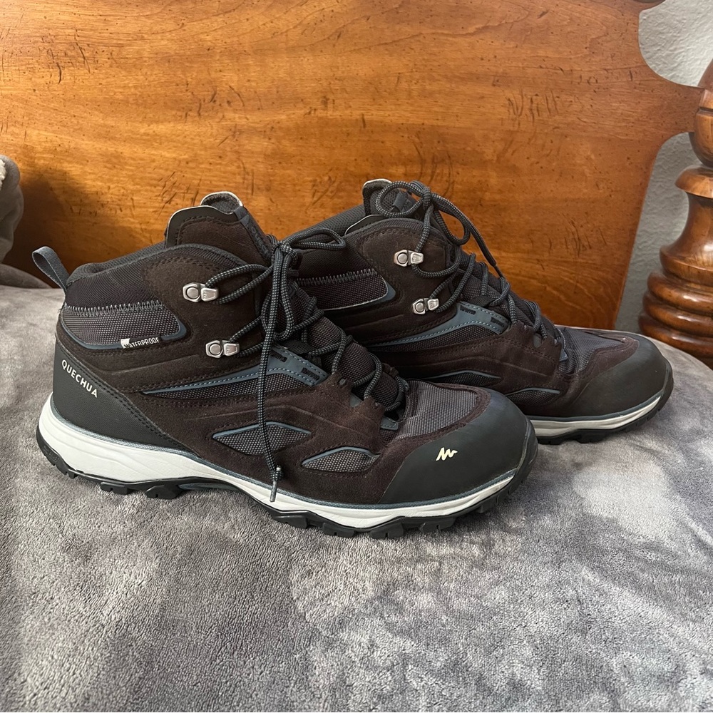 Quechua Men's Dark Gray Hiking Boots